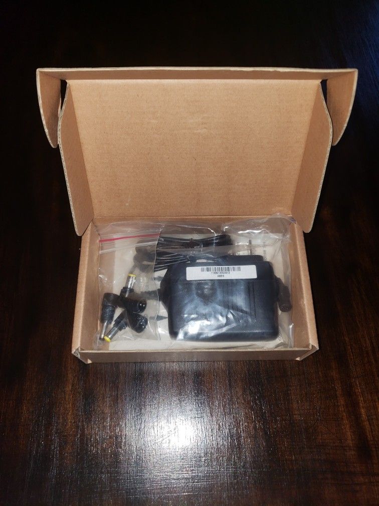 Universal laptop chargers