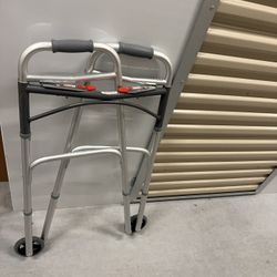 Like new walker