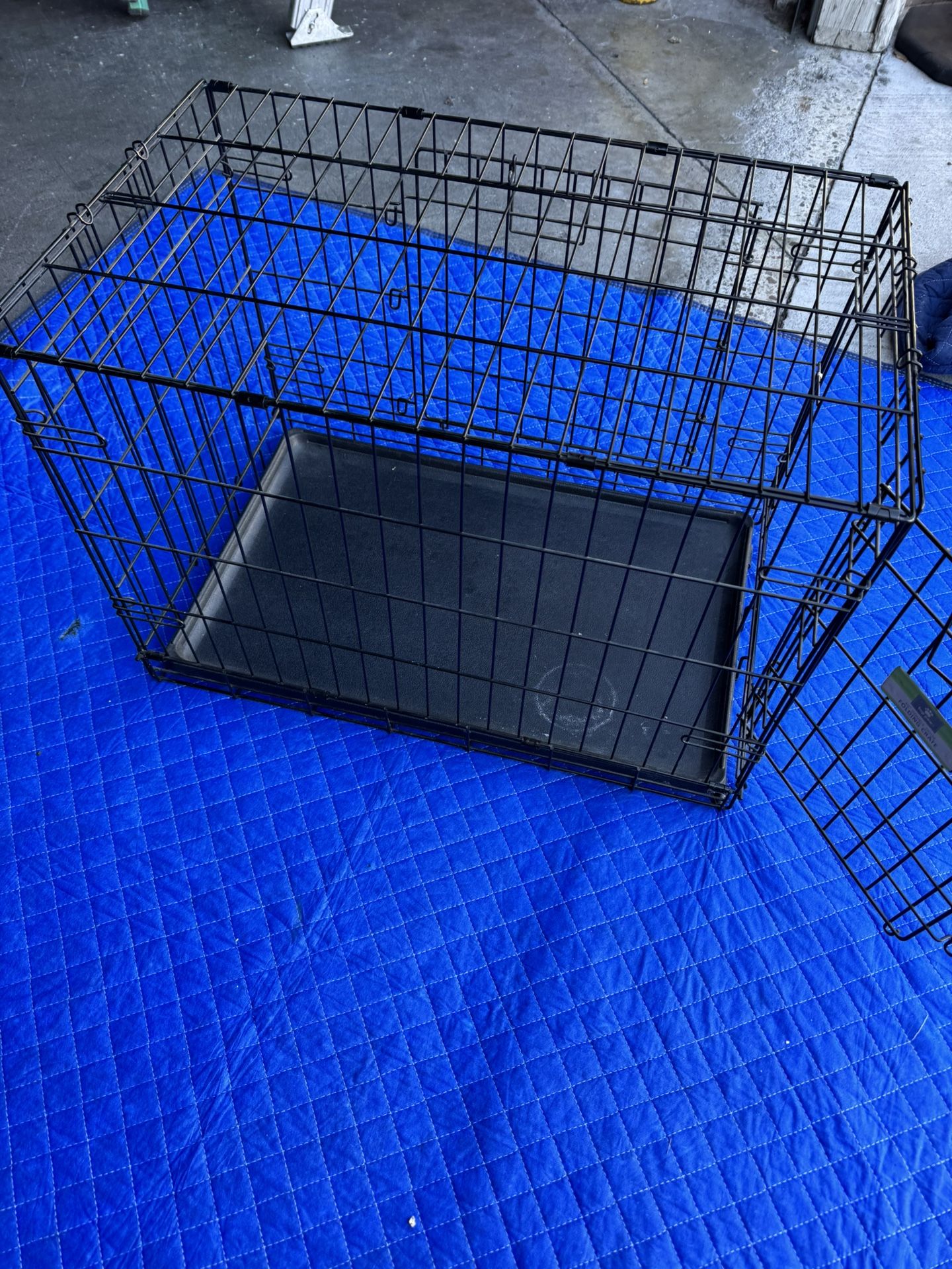 Folding Metal Dog Cage