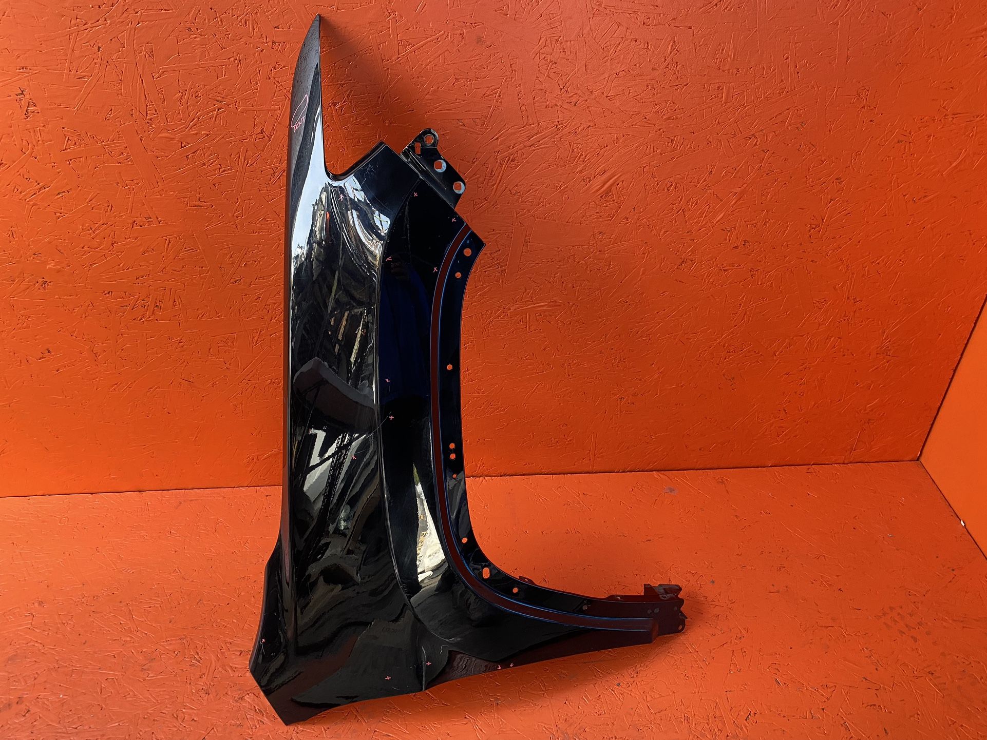 2019 - 2023 JEEP CHEROKEE RIGHT PASSENGER SIDE FENDER COVER PANEL OEM