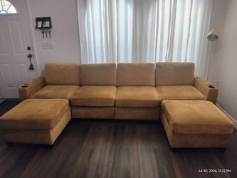Modular Sofa with Dual Movable Ottomans