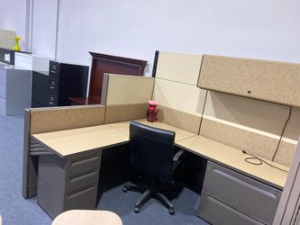 Herman Miller Ethospace pre-owned cubicle with overhead and file cabinet
