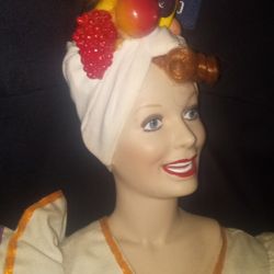 I LOVE LUCY PORCELAIN HAMILTON COLLECTION CARMEN MIRANDA DOLL