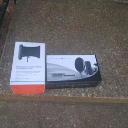 Microphone Isolation Shield + Pro Microphone 