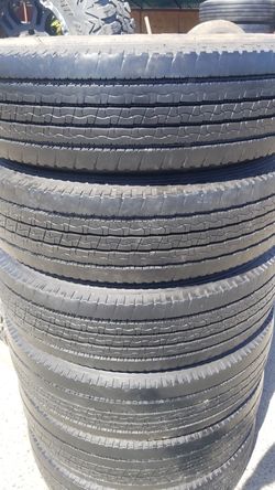 Used truck tires 19.5"