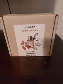Dossier perfume