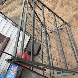 Twin Bed Frame/ King Size 