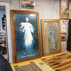 Just WOW! 😲 custom rustic framing on these beautiful TALL print pieces