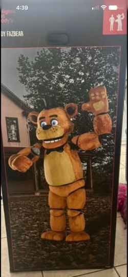 Five Nights at Freddy's Freddy Fazbear Animatronic NEW in BOX