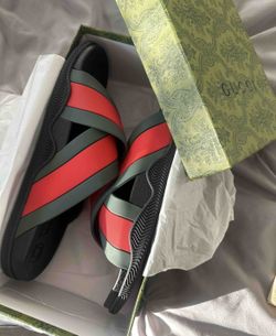 Gucci slides