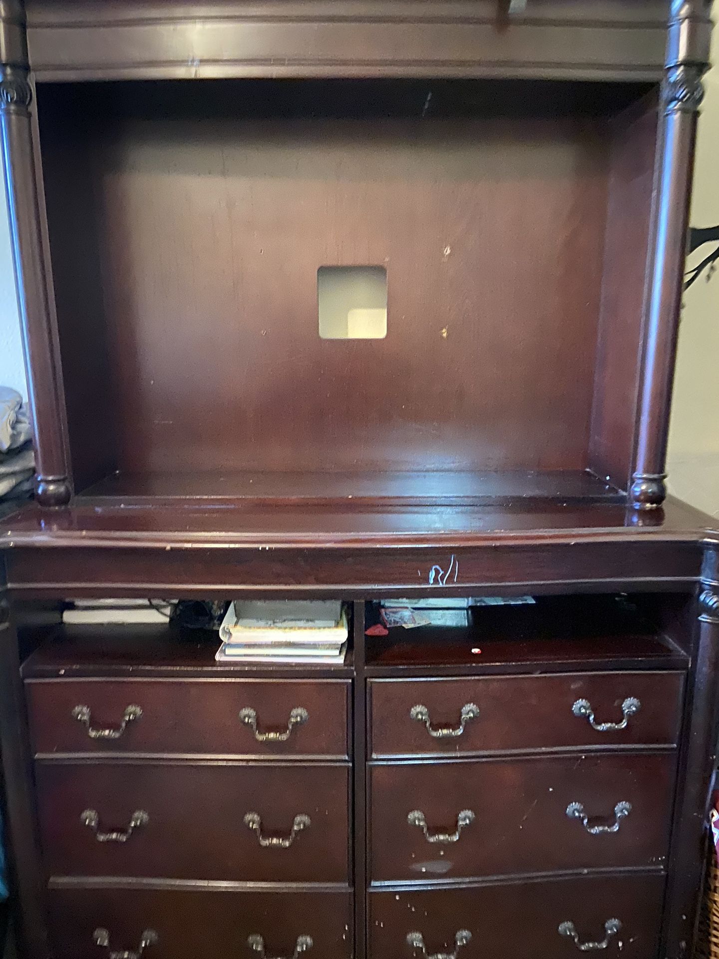 FREE FREE Beautiful Dresser With  Tv Stand