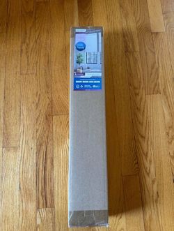 Motorized Blinds 20"x72" Grey, Remote Control, Cordless NEW