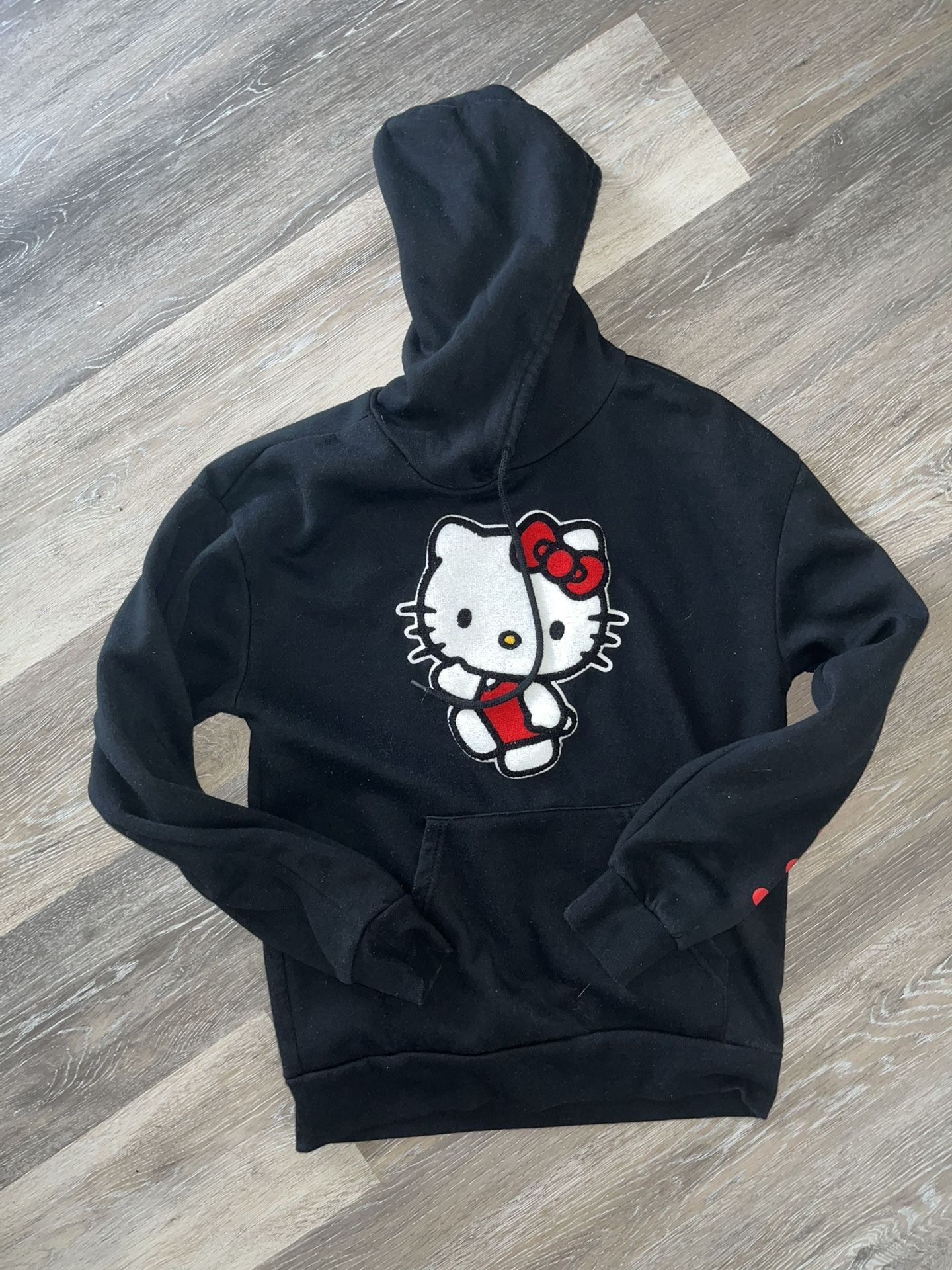 Free Keychains And Hello Kitty Kids Sweatshirt