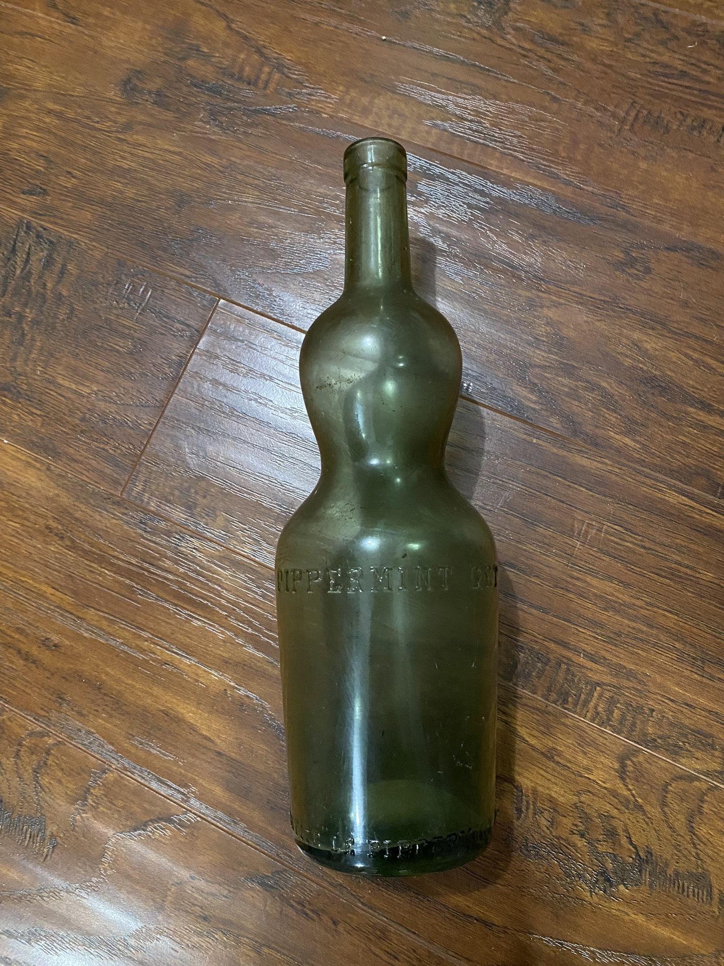 Antique Pippermint Git  Bottle