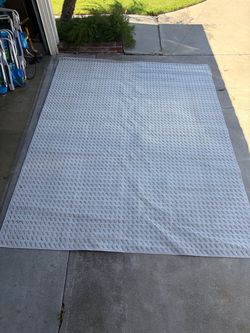 Calvin Klein 10’ x 7.9’ Foliage Indoor/Outdoor Rug