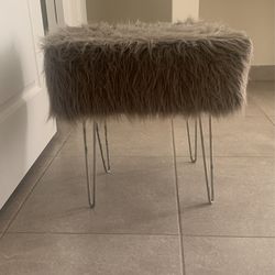 Make Up Vanity Bench