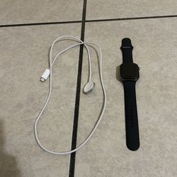 Apple Watch Series 11 46mm Aluminum Case – With Charger