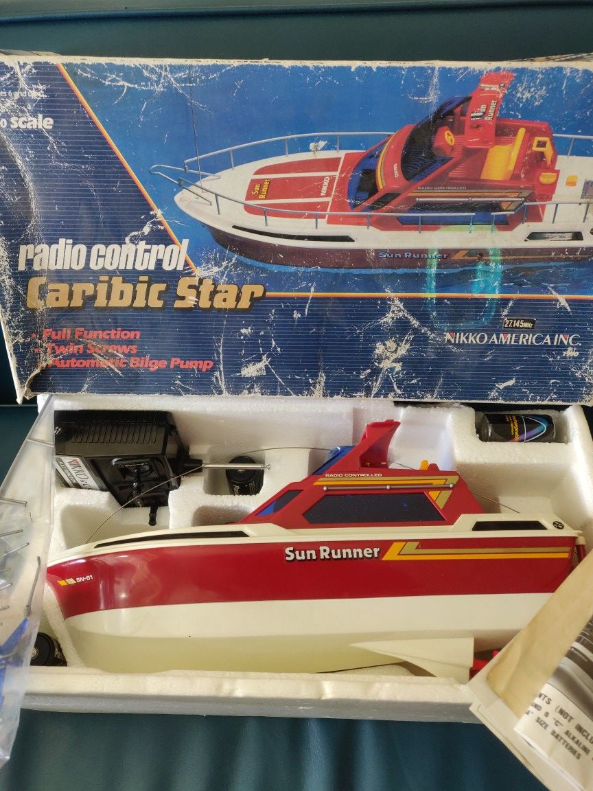 Nikko Sun Runner RC Boat Radio Control Caribic Star