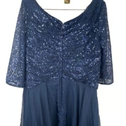 La Femme Gown Dress Chiffon & Sequin Embellished Formal Party Gala Classy Sz 14
