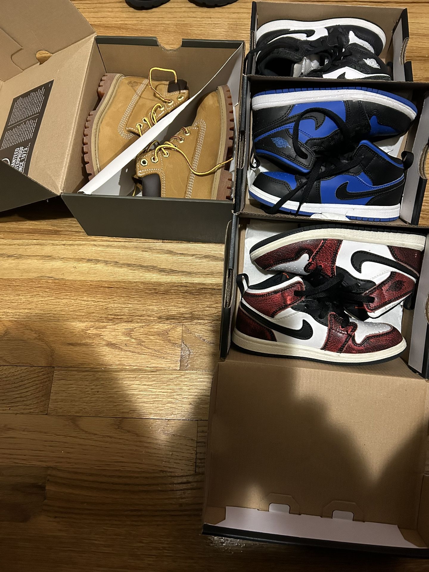 Kids Sneakers Jordans/Timbs.