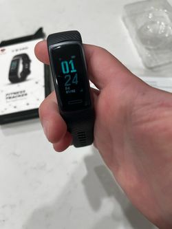 Fitness tracker watch