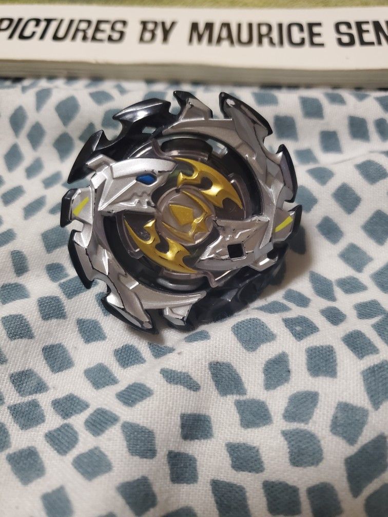 Beyblade Forneus F4