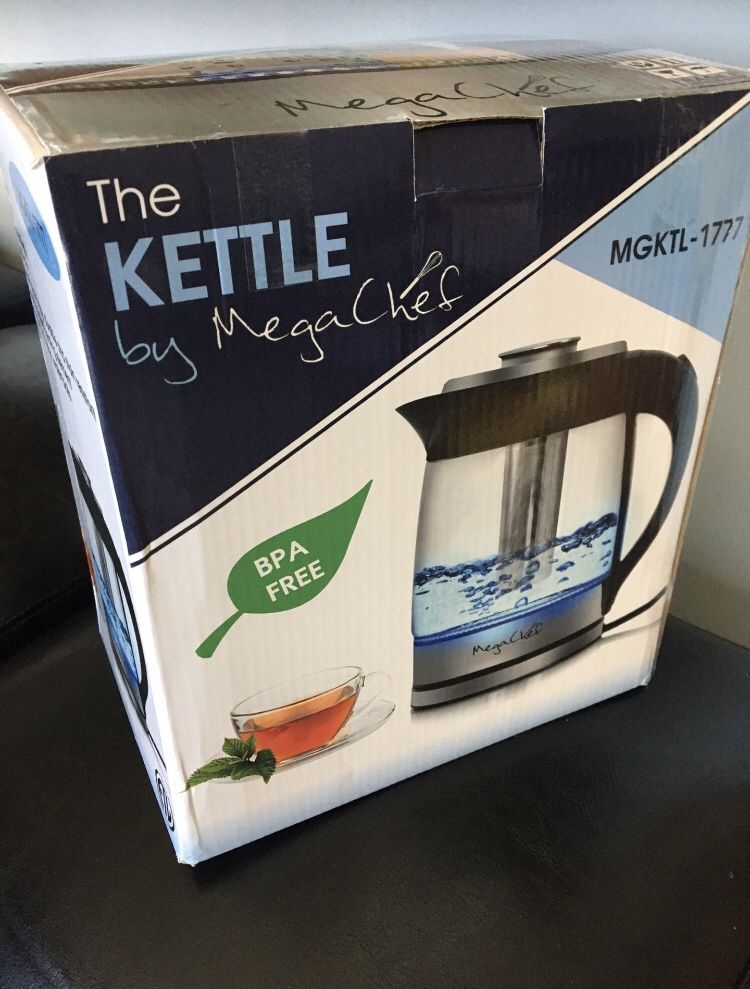 Electric Kettle by Mega Chef