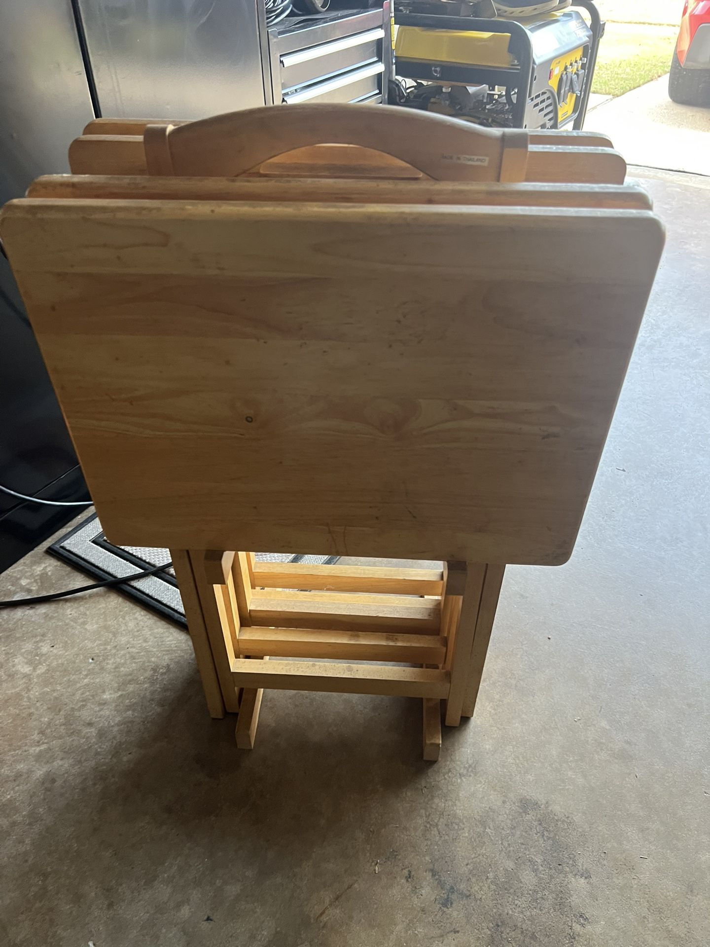 4 Piece TV Trays With Stand