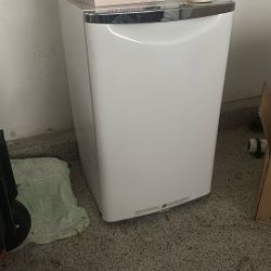 Small Refrigerator 