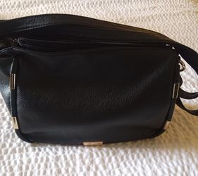 Jessica Simpson purse $20 cash