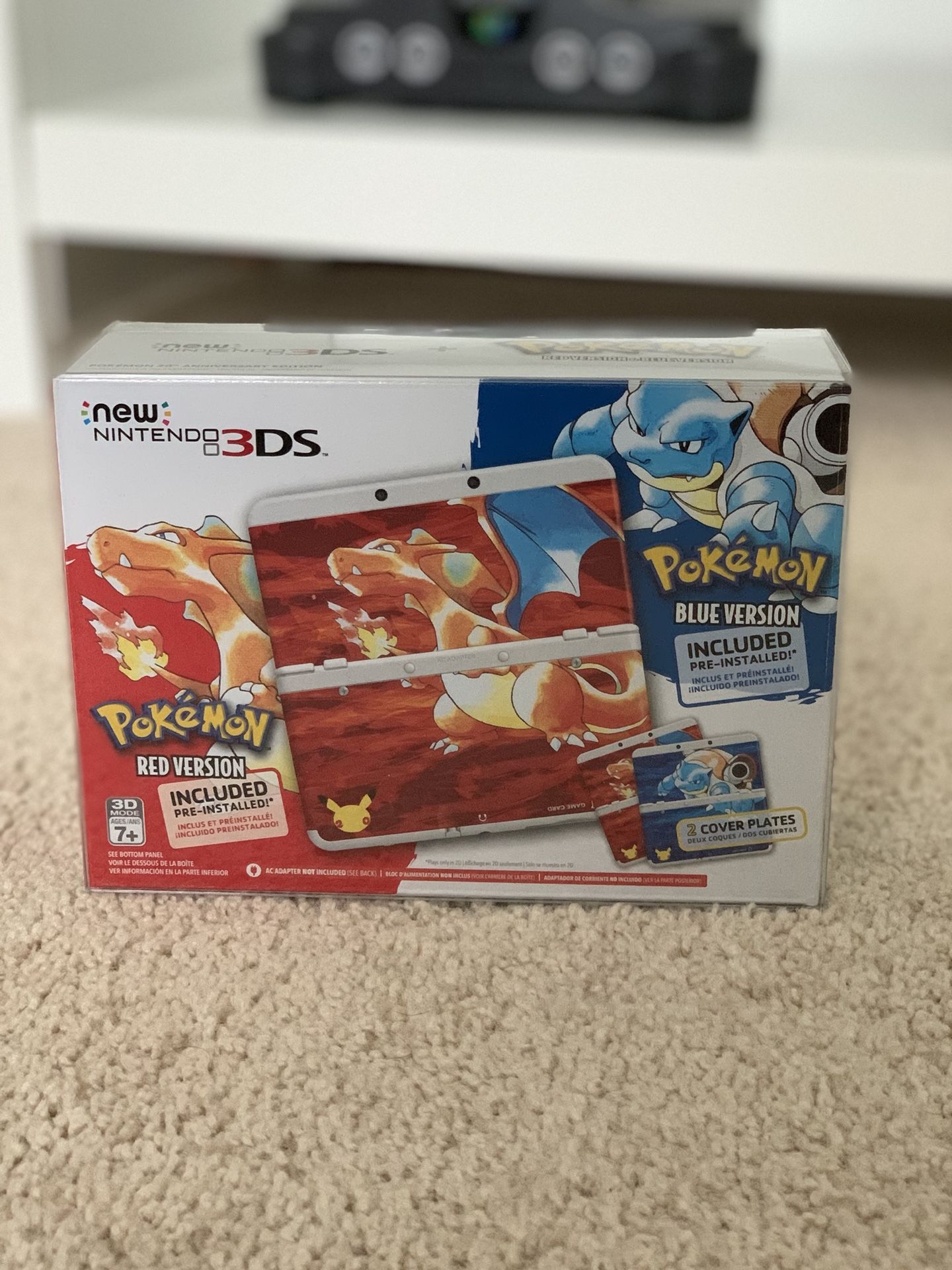 Nintendo 3DS - 20th Anniversary Pokémon Edition - Brand New