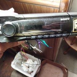 Sony DSX – A40ui car stereo