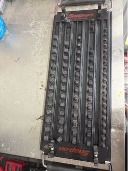 Snap on socket organizer