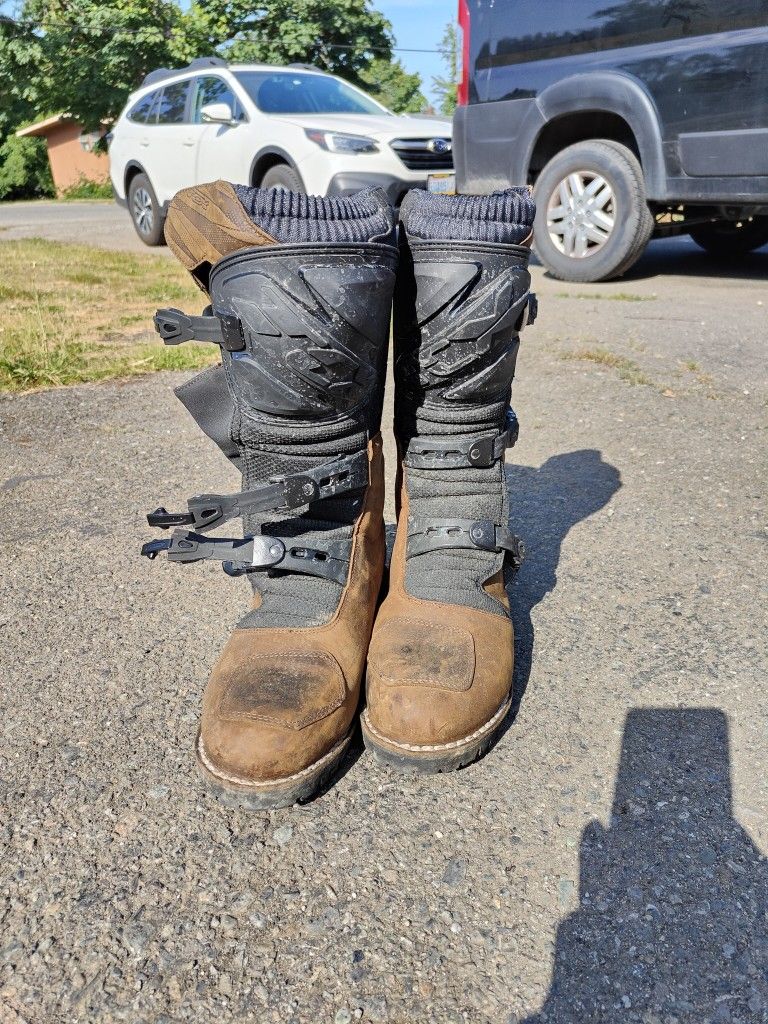 TCX Drifter adventure motorcycle boots