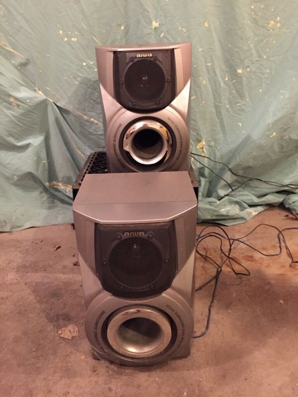 AIWA speakers
