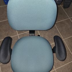 Sturdy Office Chair "Excellent Condition" $50