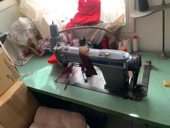 Singer 491 sewing machine