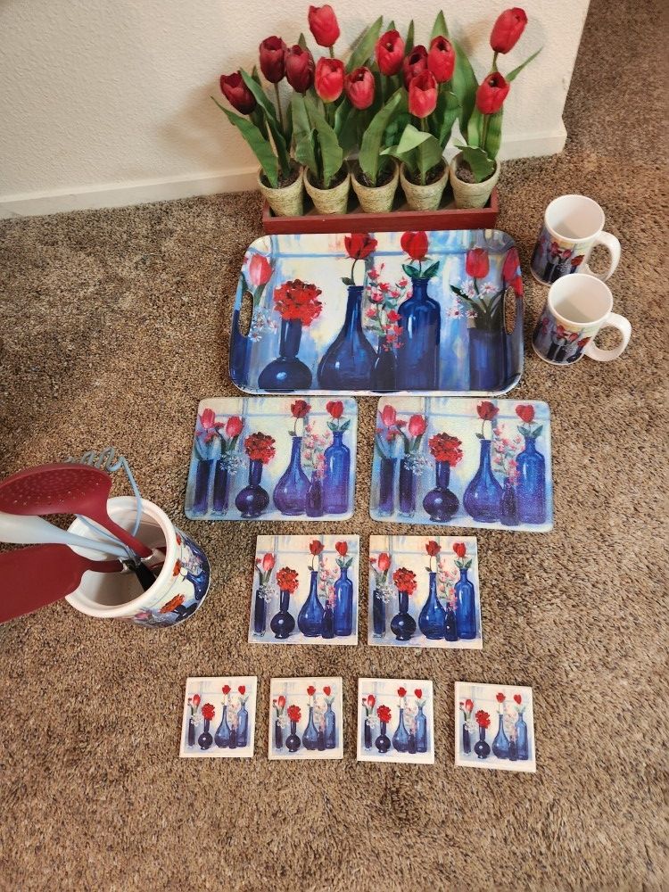 18 pieces of beautiful flower themed matching home decor
