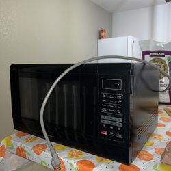 magic chef microwave 1100w