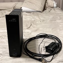 ARRIS SURFboard SBG7400AC2 Modem + Router