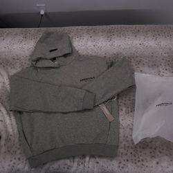 Essentials Size M Fear Of God Hoodie