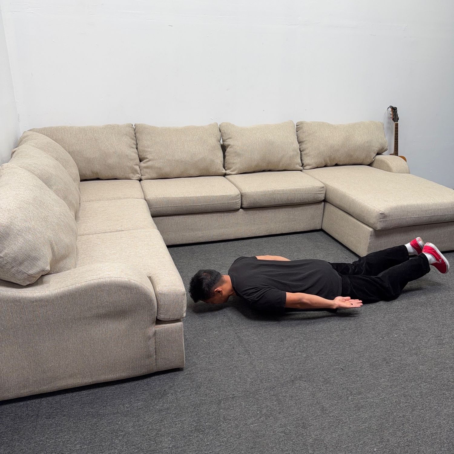 Large Beige Sectional Couch Clean and Comfy Can Deliver