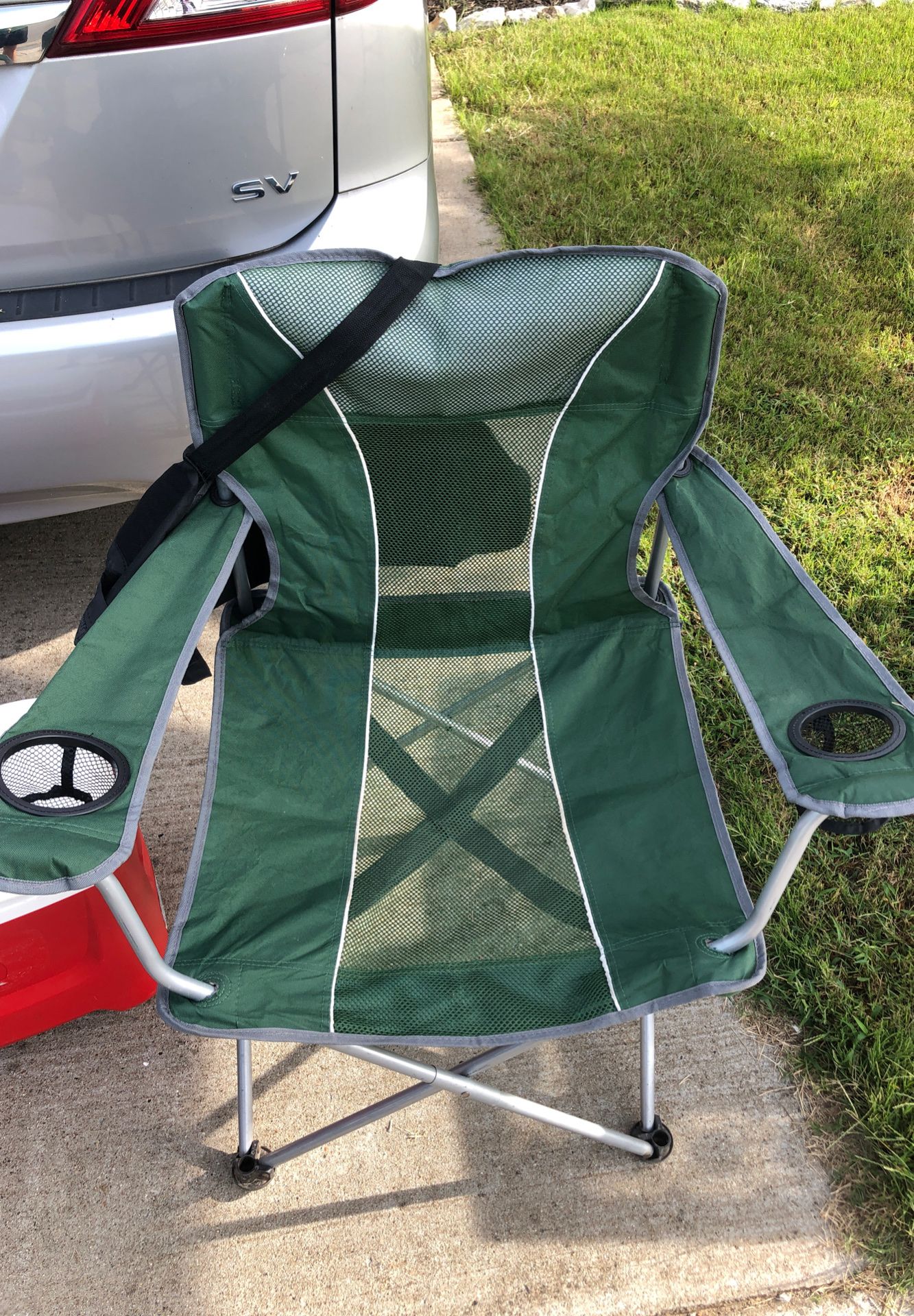 Tailgate chair