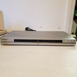 Sony DVD Player. Good Used Condition. Working. 