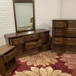 Bedroom Furniture: Dresser,Chest,Nightstand