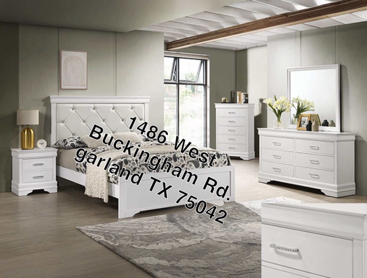 Furniture bedroom set