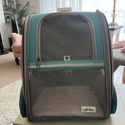 Pet Carrier/backpack