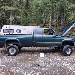 Dodge Cummins 2500 Long Bed 5,9
