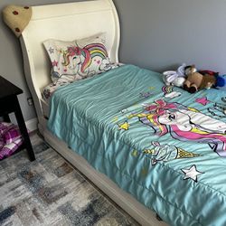 Sleigh bed, twin, with trundle twin