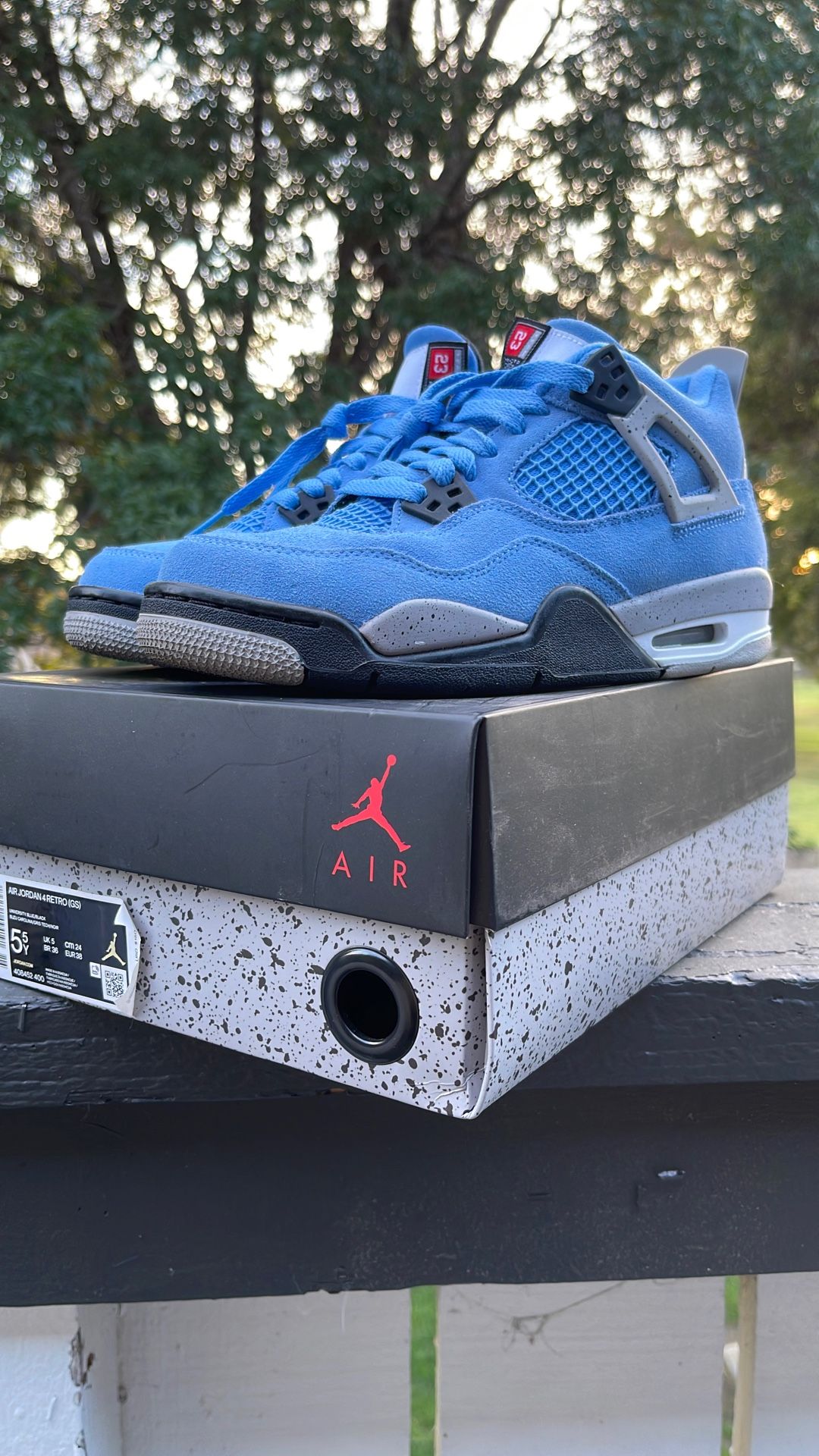 Air Jordan 4 University Blue GS 5.5 Women’s 7